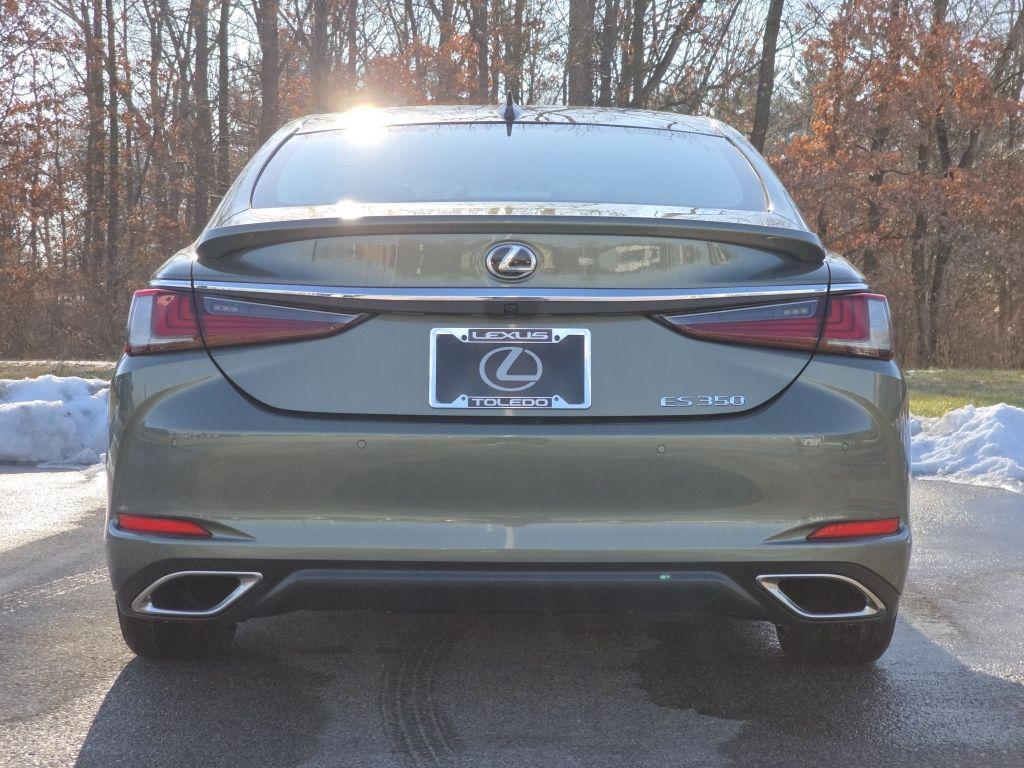 new 2025 Lexus ES 350 car, priced at $54,465