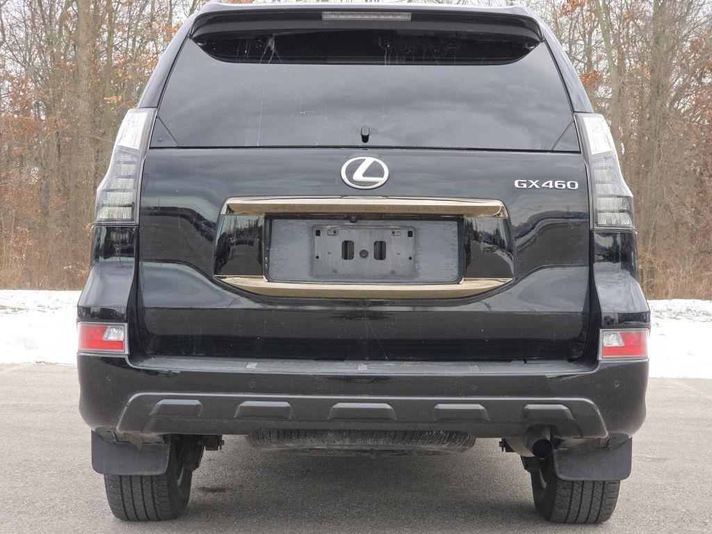 used 2023 Lexus GX 460 car, priced at $39,000