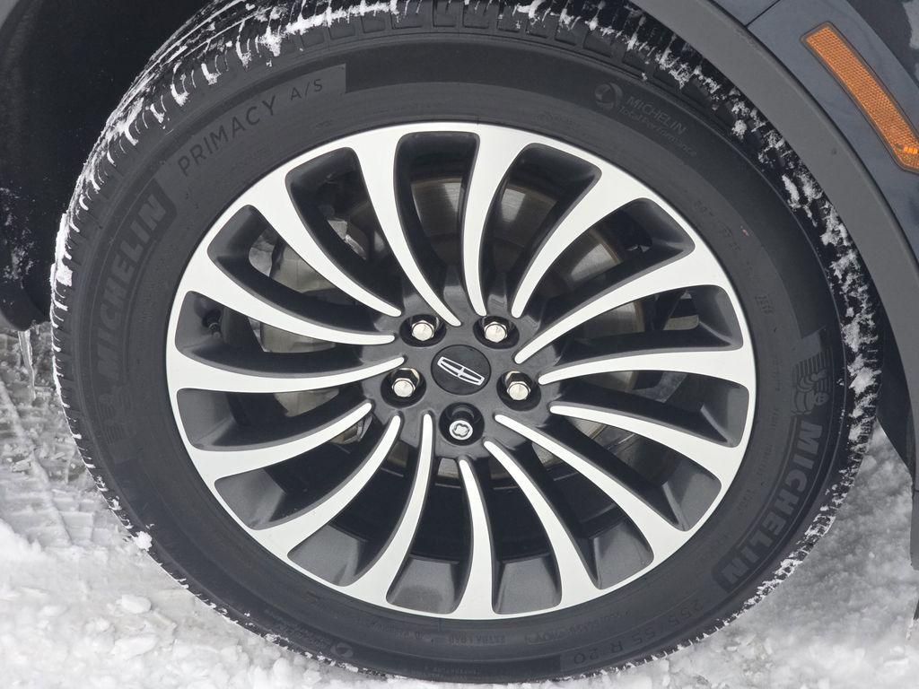 used 2023 Lincoln Aviator car, priced at $39,000