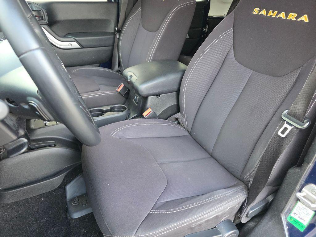 used 2013 Jeep Wrangler Unlimited car, priced at $11,700