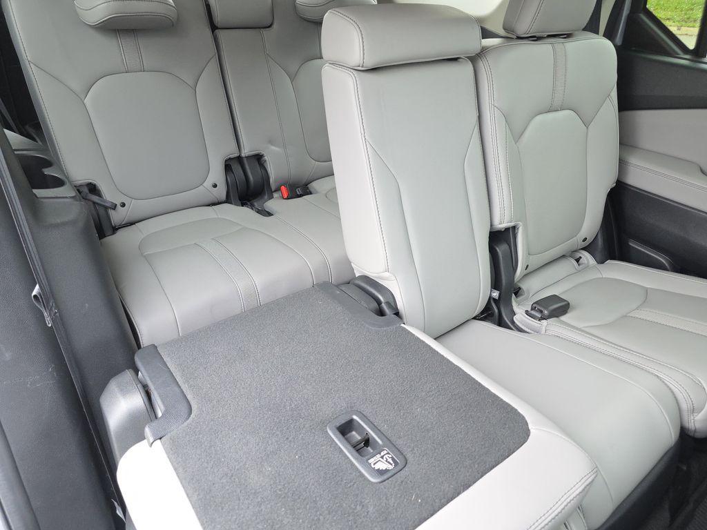 used 2023 Honda Pilot car, priced at $34,898