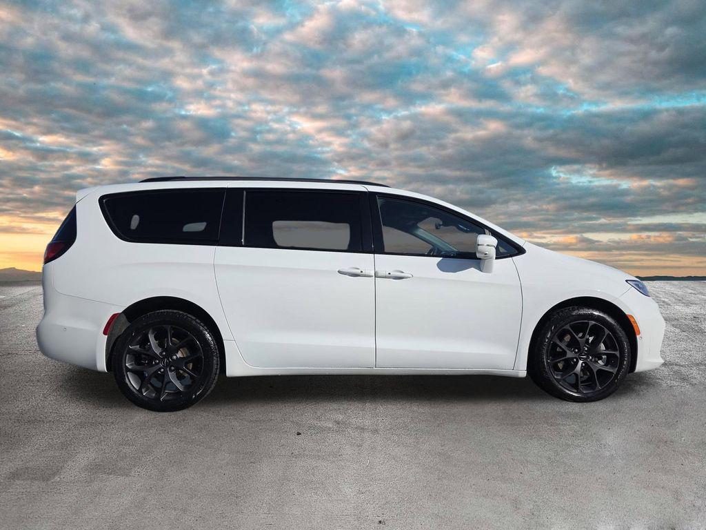 used 2022 Chrysler Pacifica car, priced at $21,600
