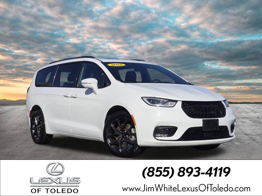 used 2022 Chrysler Pacifica car, priced at $21,600