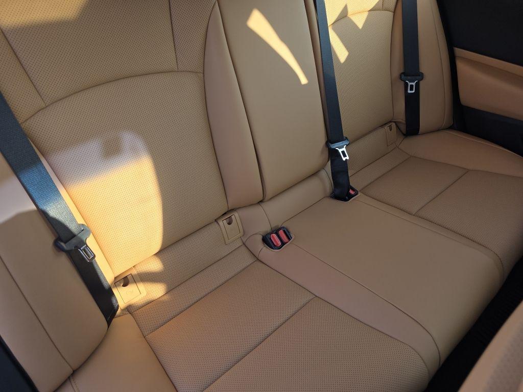 new 2025 Lexus ES 350 car, priced at $49,615