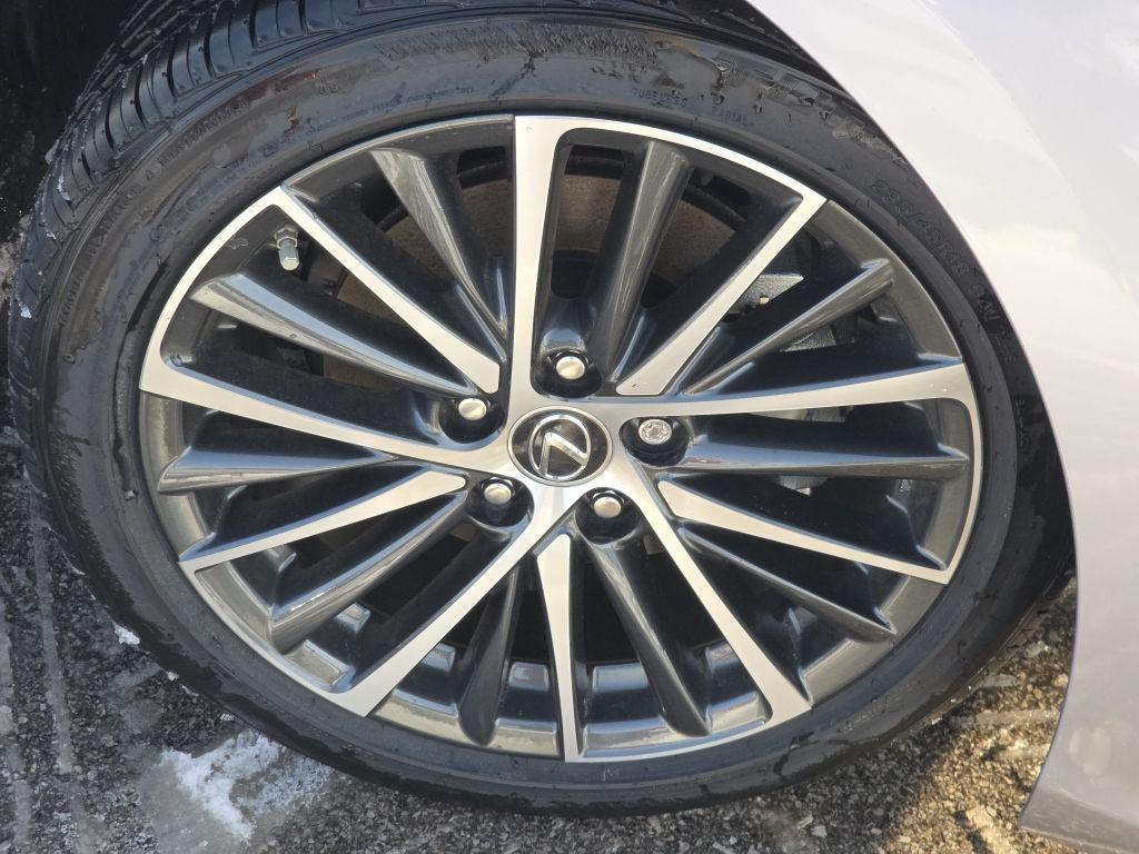 new 2025 Lexus ES 350 car, priced at $49,615