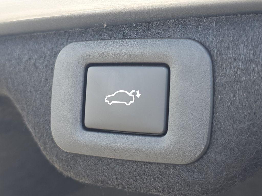 new 2025 Lexus ES 350 car, priced at $49,615