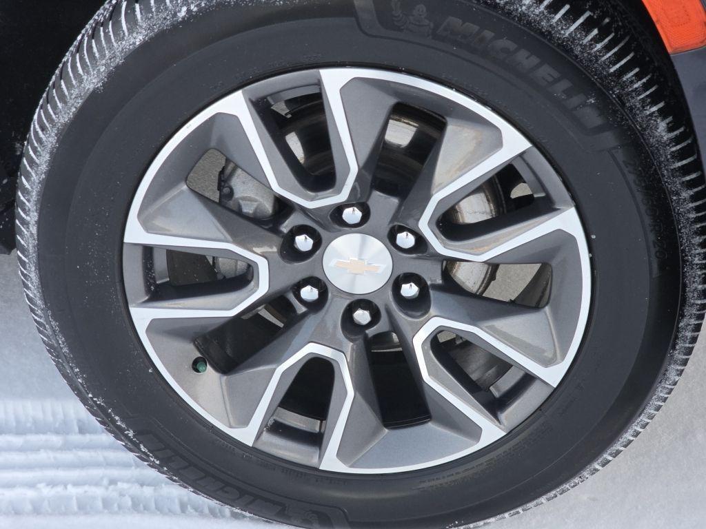 used 2022 Chevrolet Tahoe car, priced at $41,400