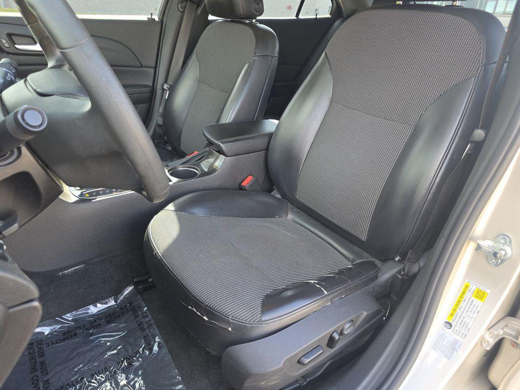 used 2015 Chevrolet Malibu car, priced at $7,398