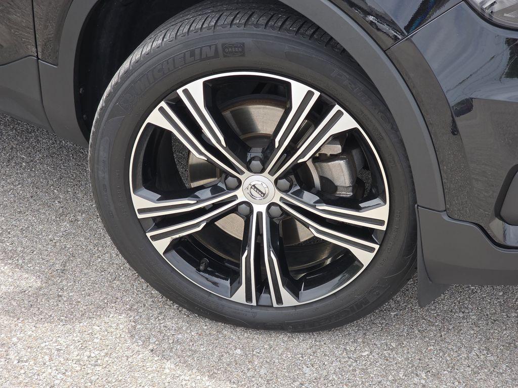 used 2019 Volvo XC40 car, priced at $23,500