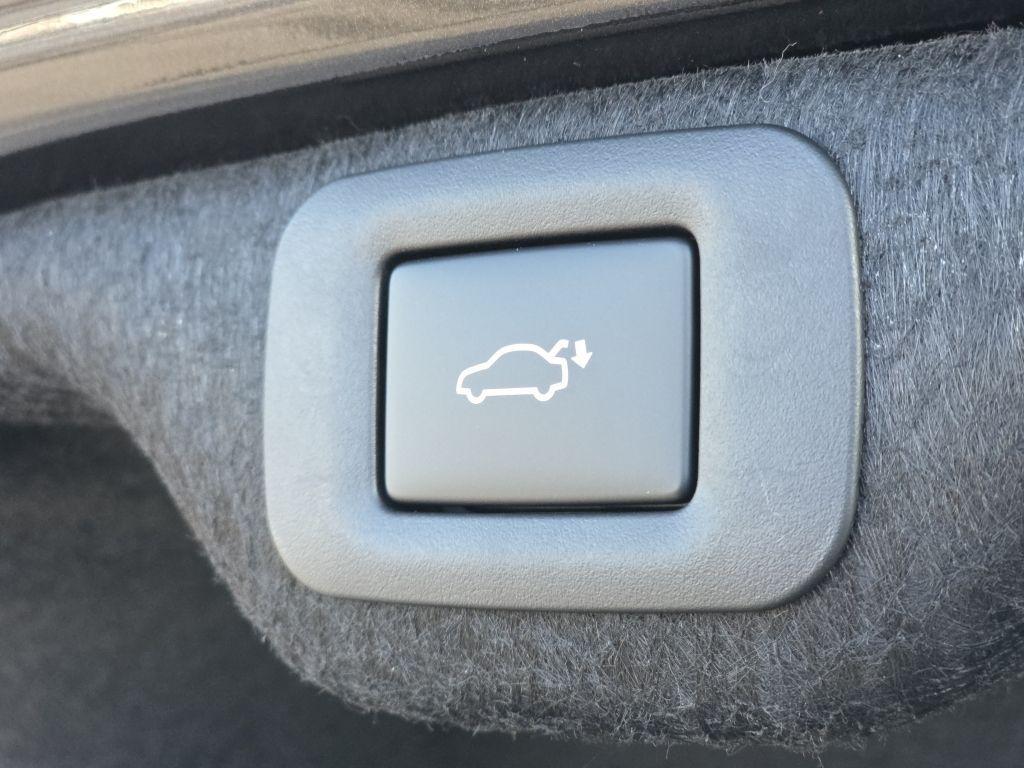 new 2025 Lexus ES 350 car, priced at $56,440