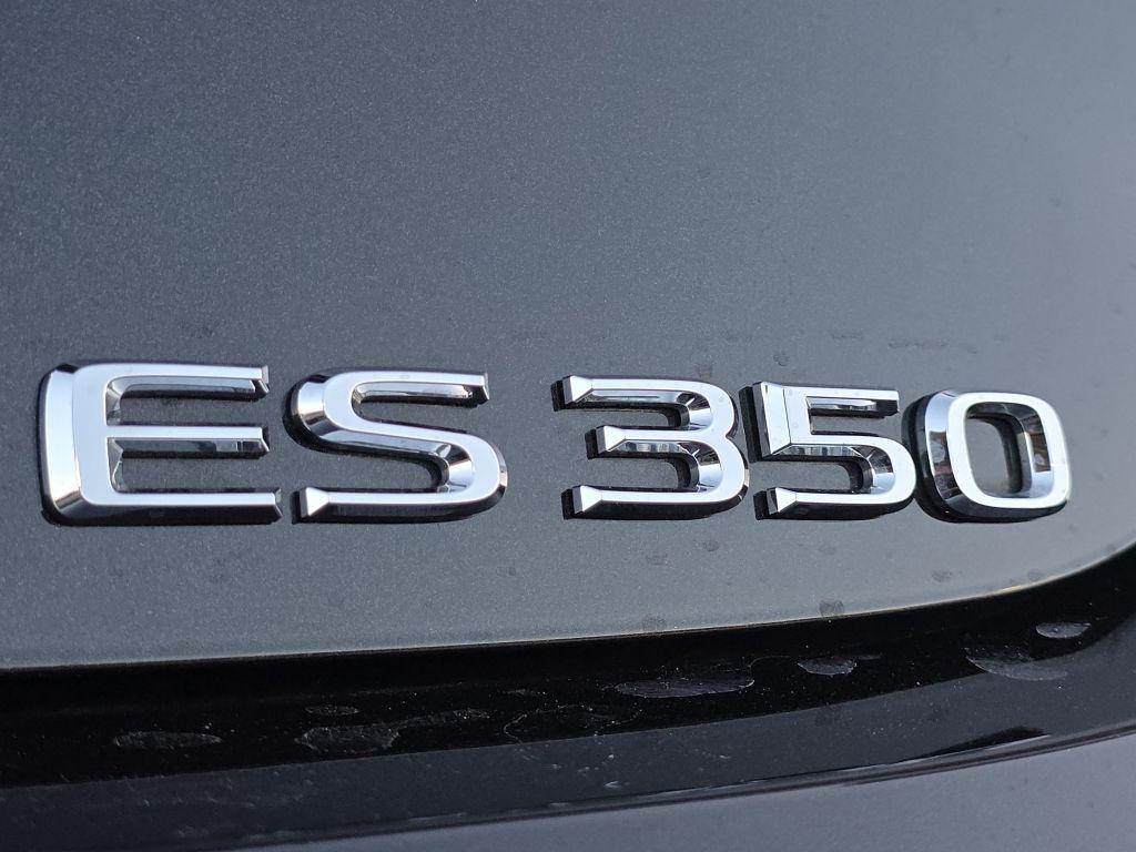used 2025 Lexus ES 350 car, priced at $48,500