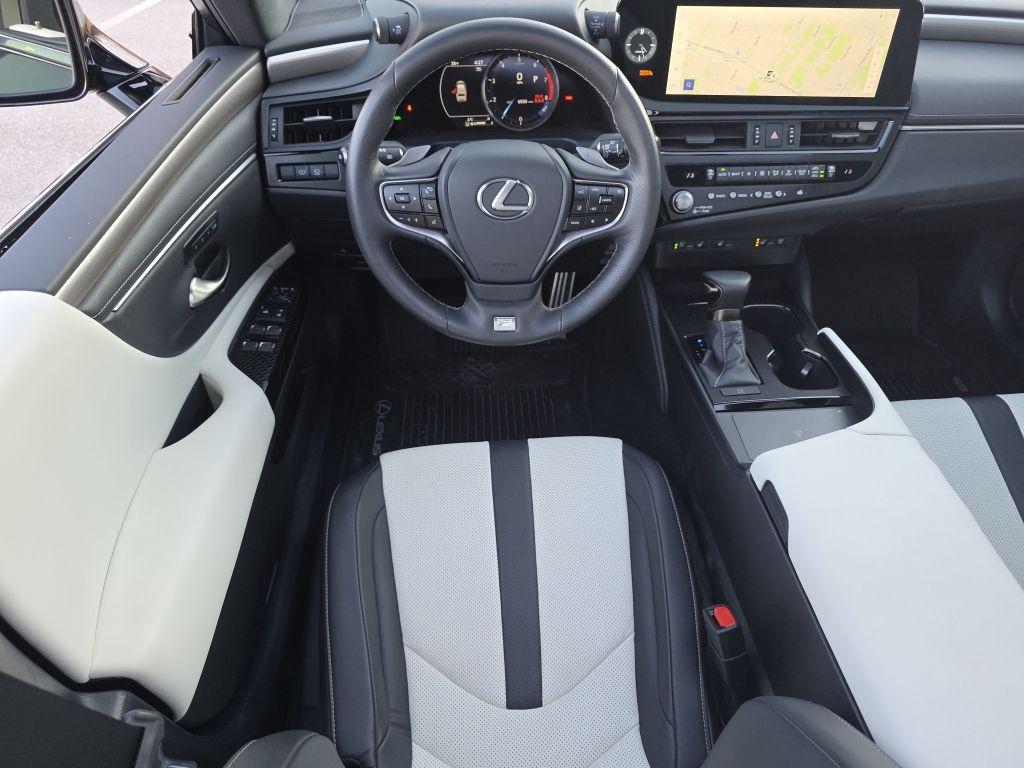 used 2025 Lexus ES 350 car, priced at $48,500