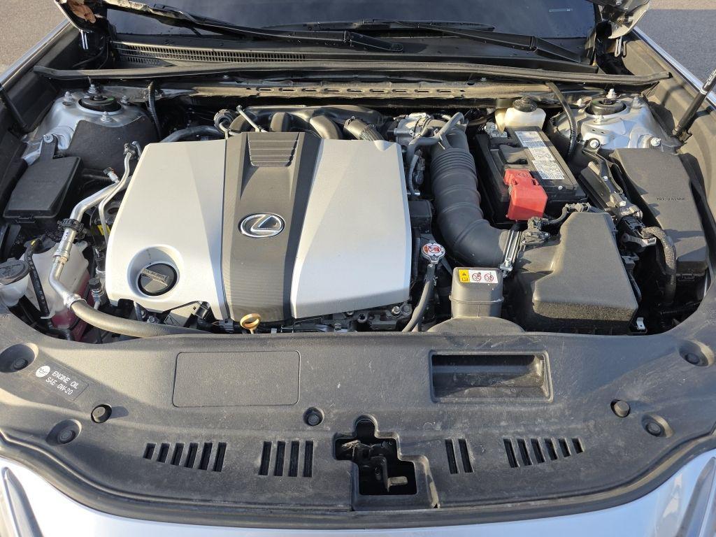 used 2025 Lexus ES 350 car, priced at $43,500