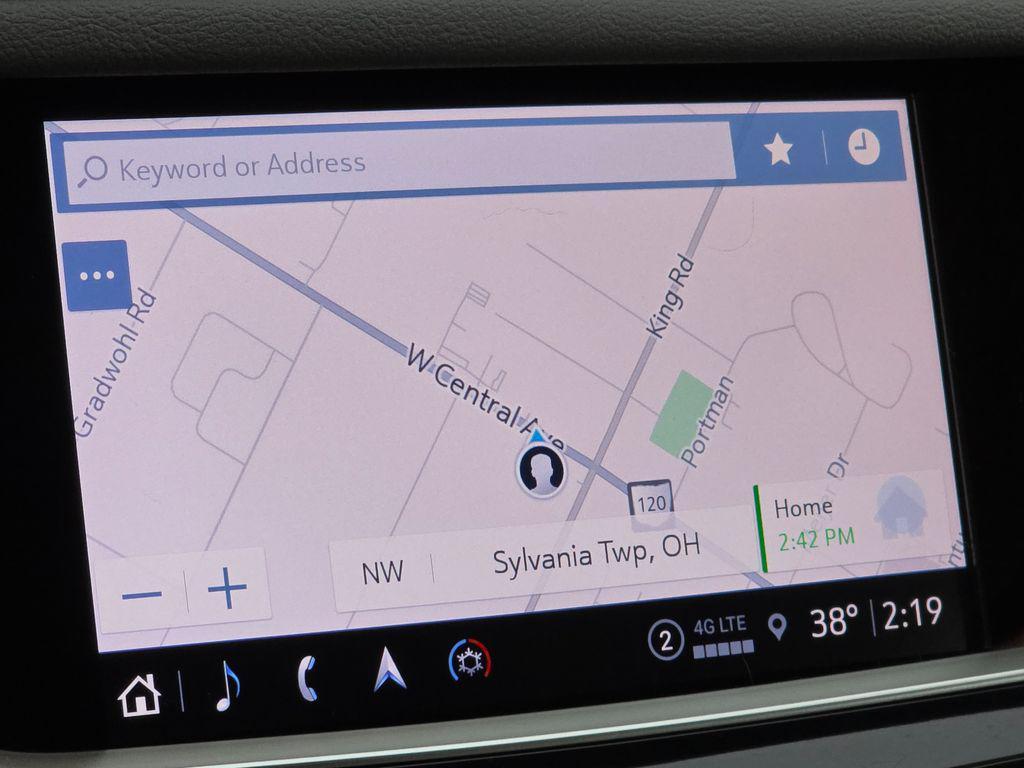 used 2021 Cadillac XT5 car, priced at $25,250