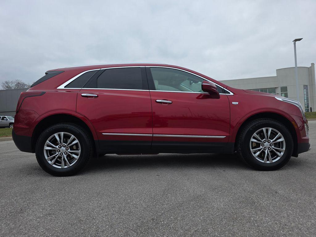 used 2021 Cadillac XT5 car, priced at $25,250