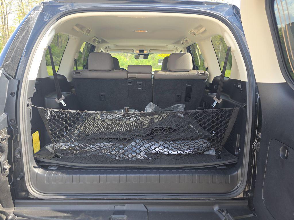 used 2023 Lexus GX 460 car, priced at $57,500