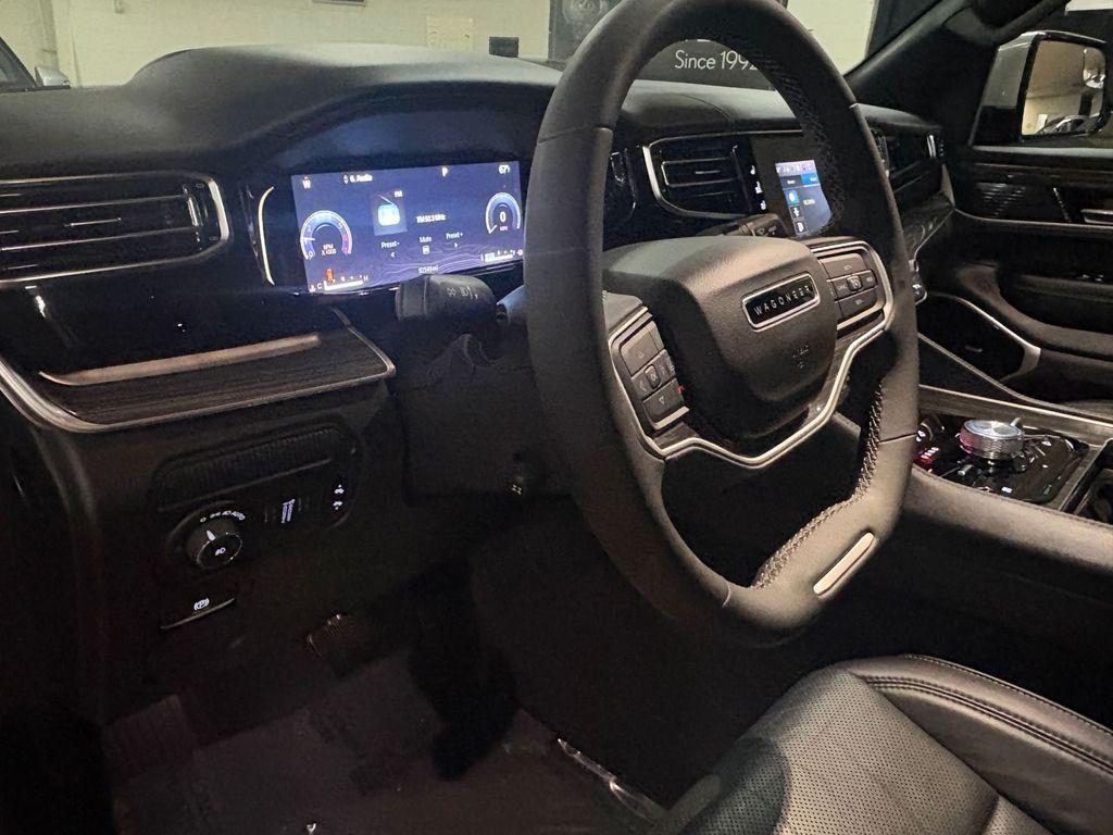 used 2022 Jeep Wagoneer car, priced at $35,000