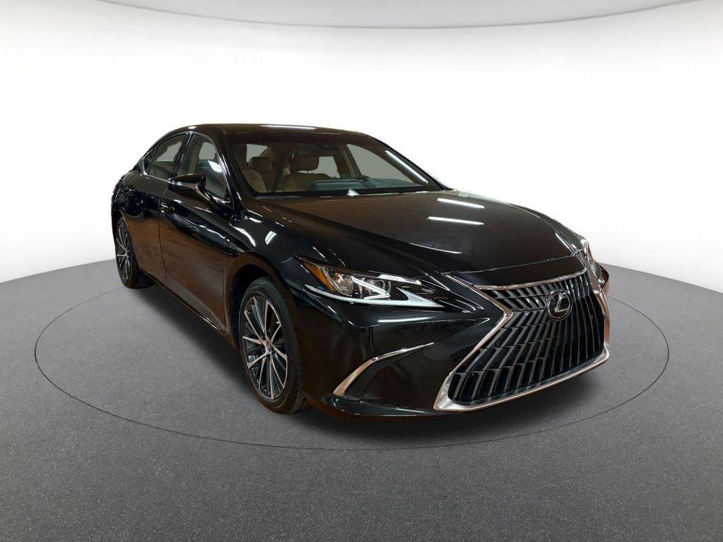 used 2025 Lexus ES 350 car, priced at $46,000