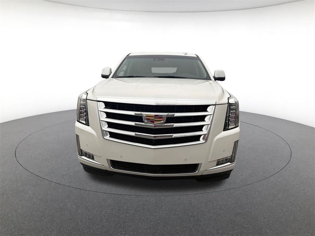 used 2017 Cadillac Escalade ESV car, priced at $26,000