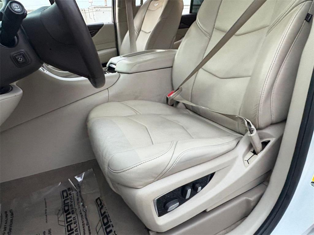 used 2017 Cadillac Escalade ESV car, priced at $26,000