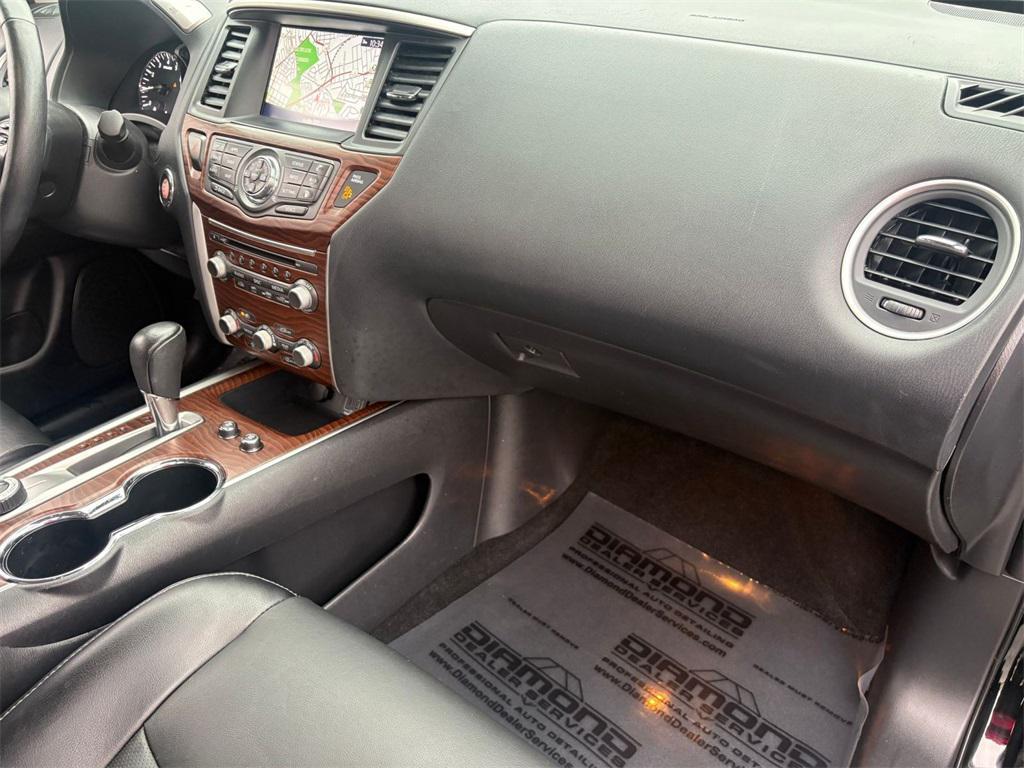 used 2020 Nissan Pathfinder car, priced at $19,000