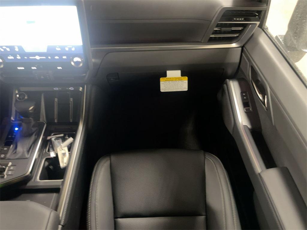 new 2025 Lexus GX 550 car, priced at $87,779