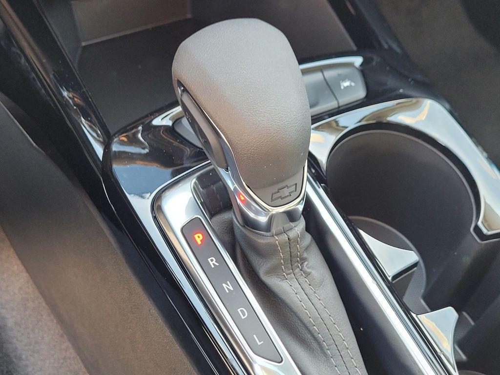 new 2026 Chevrolet Trax car, priced at $25,175