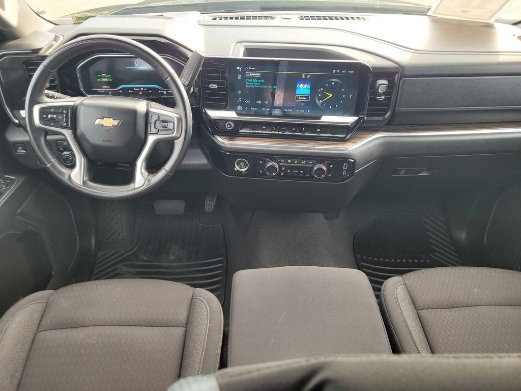 used 2024 Chevrolet Silverado 1500 car, priced at $35,989