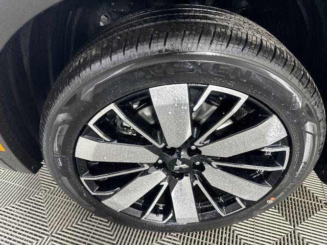 new 2026 Mitsubishi Outlander car, priced at $39,965