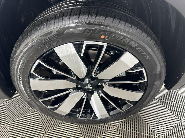 new 2026 Mitsubishi Outlander car, priced at $39,974