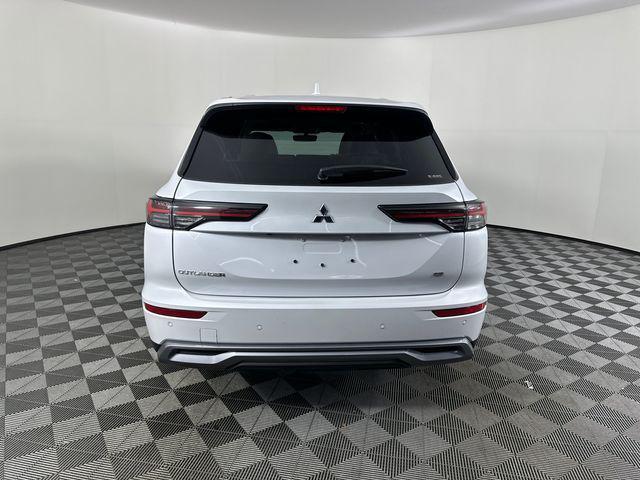 new 2026 Mitsubishi Outlander car, priced at $39,974