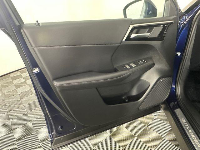 new 2026 Mitsubishi Outlander car, priced at $36,768