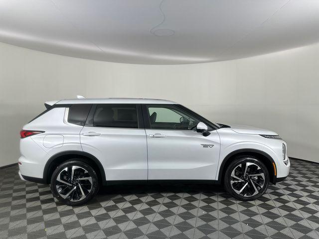 new 2025 Mitsubishi Outlander PHEV car, priced at $41,586