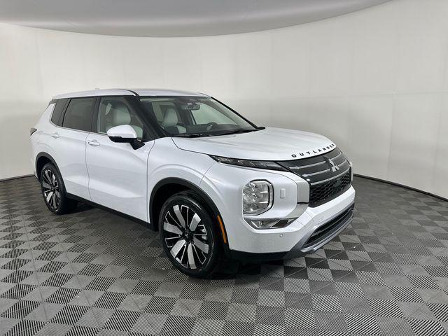 new 2026 Mitsubishi Outlander car, priced at $37,621