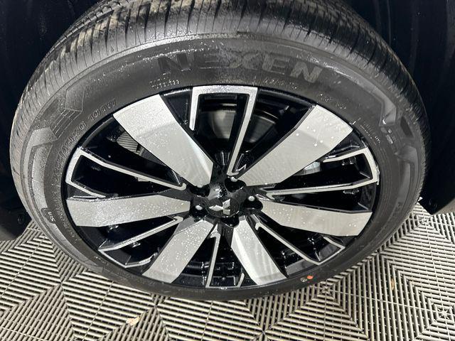 new 2026 Mitsubishi Outlander car, priced at $37,621