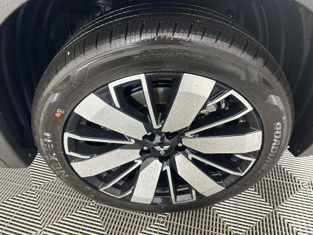 new 2026 Mitsubishi Outlander car, priced at $38,705