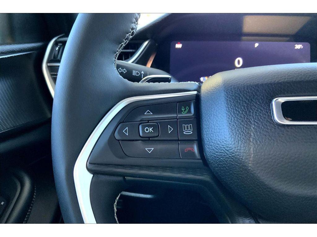 used 2024 Jeep Grand Cherokee car, priced at $34,995