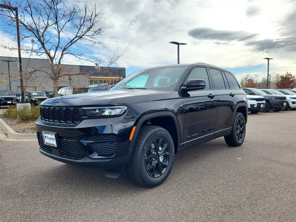 new 2025 Jeep Grand Cherokee car, priced at $40,657
