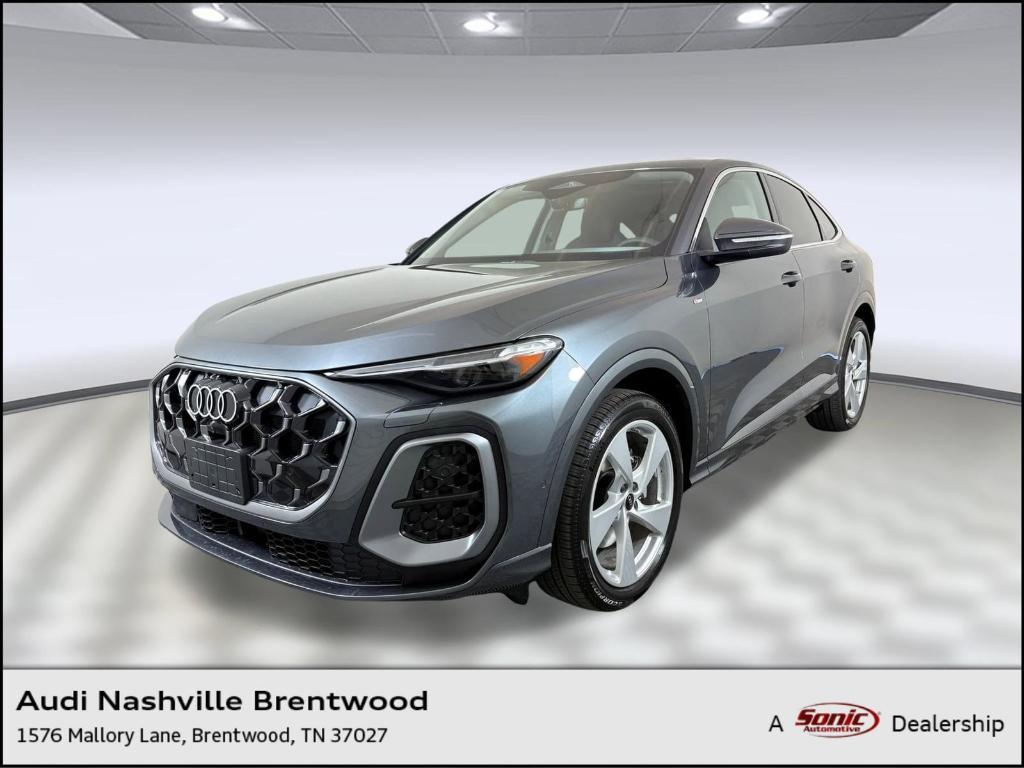 new 2025 Audi Q5 car, priced at $60,792