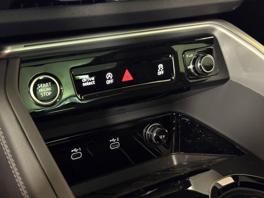 new 2025 Audi Q5 car, priced at $56,732