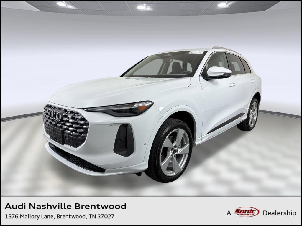 new 2025 Audi Q5 car, priced at $56,732