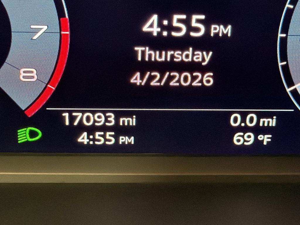 used 2024 Audi Q3 car, priced at $31,999