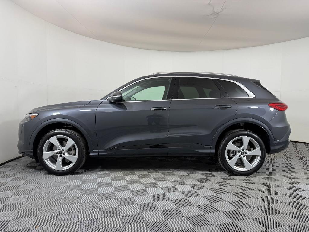 new 2025 Audi Q5 car, priced at $56,133