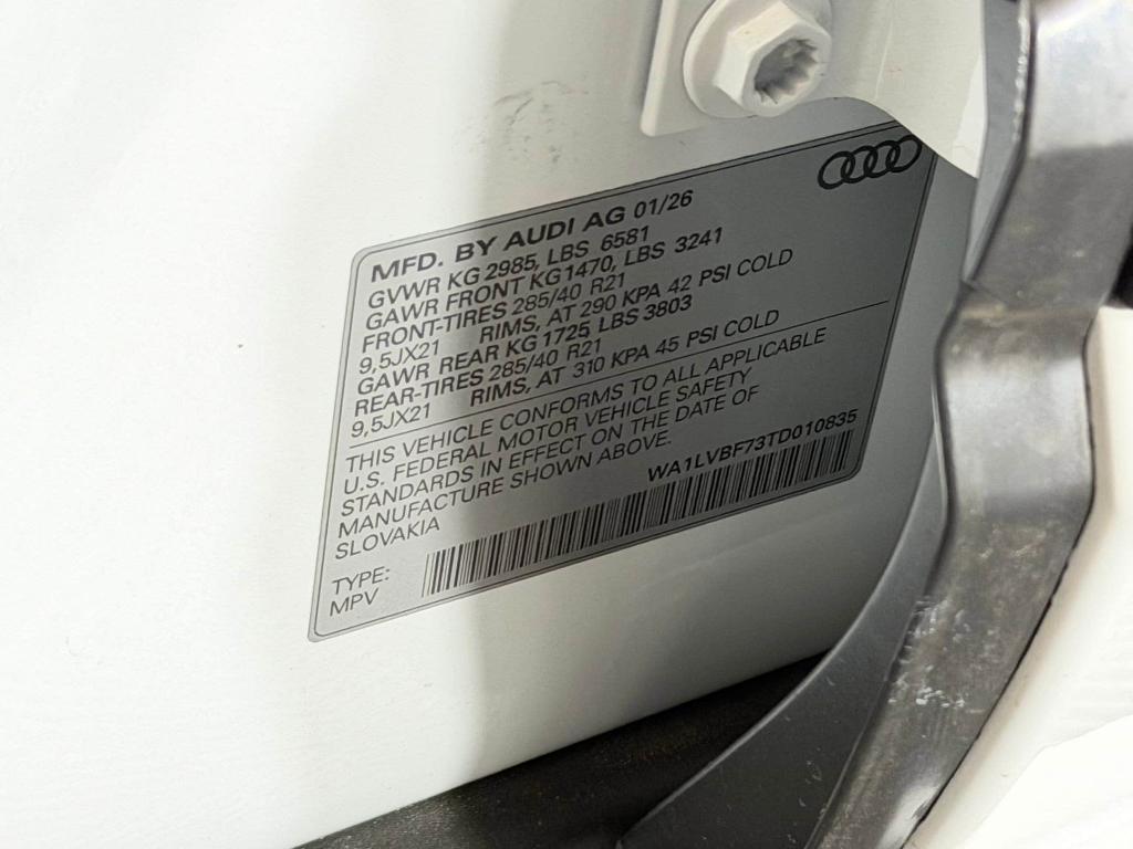 new 2026 Audi Q7 car, priced at $78,410