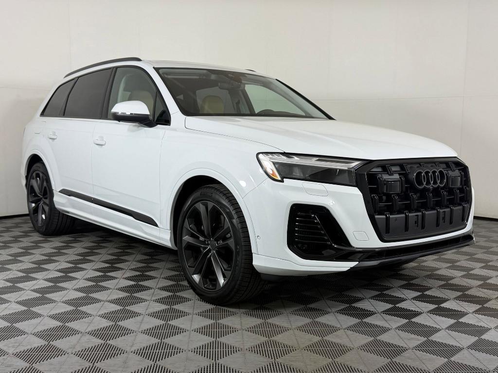 new 2026 Audi Q7 car, priced at $78,410
