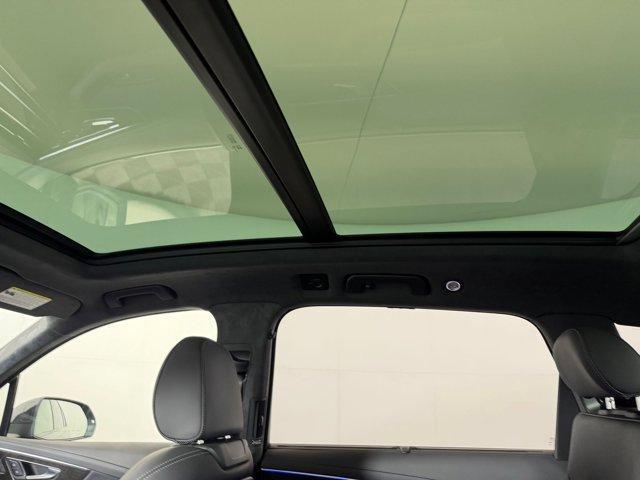 new 2026 Audi Q7 car, priced at $89,395