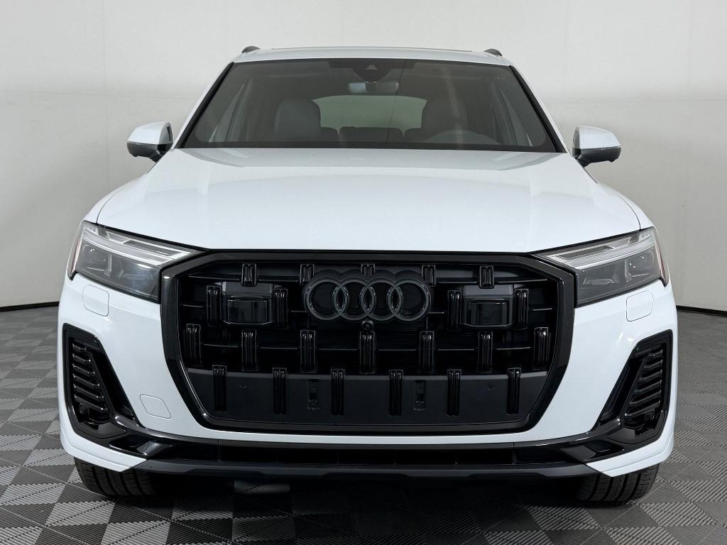 new 2026 Audi Q7 car, priced at $67,761