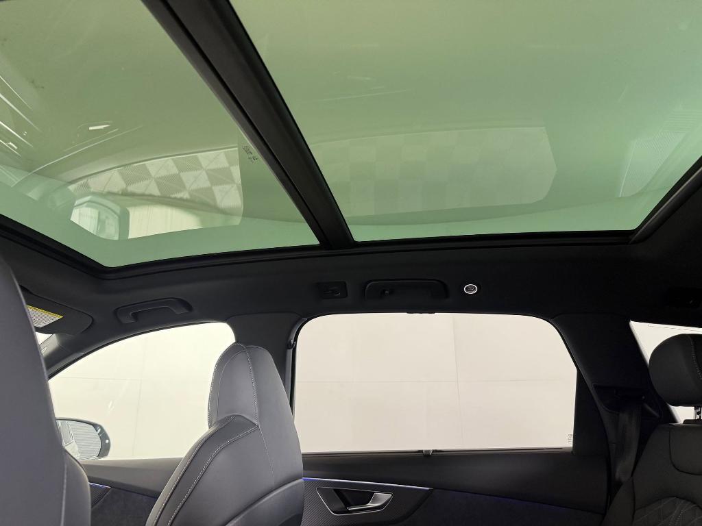 new 2026 Audi SQ7 car, priced at $100,631