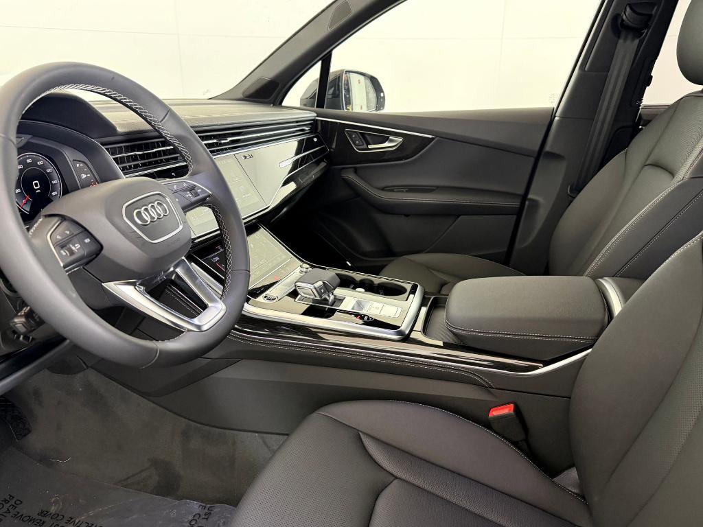 new 2026 Audi Q7 car, priced at $71,533