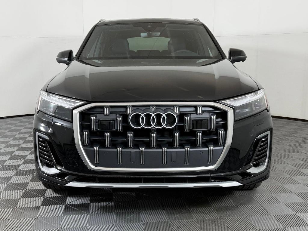 new 2026 Audi Q7 car, priced at $71,533